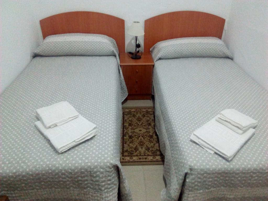 Hostal Batato Vejer de la Frontera Luaran gambar