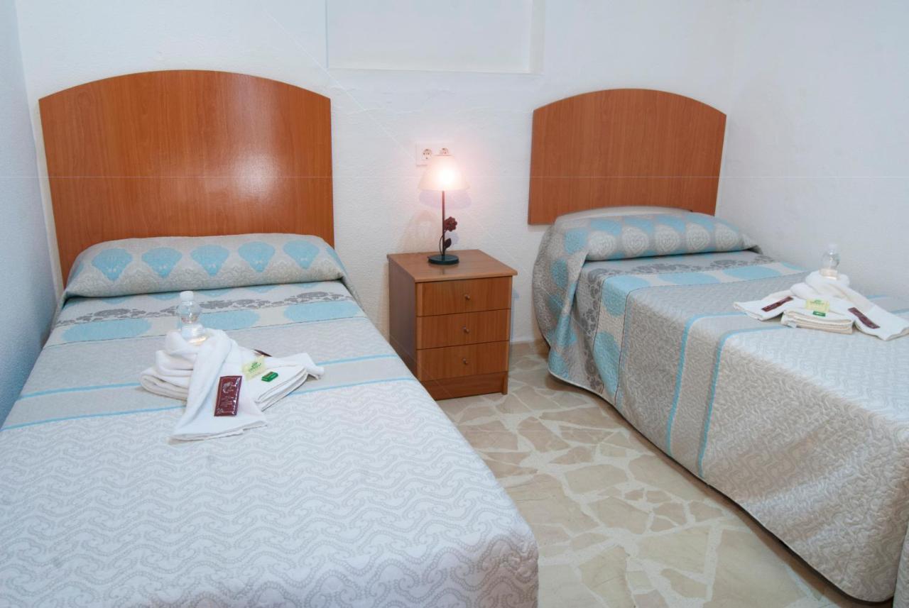 Hostal Batato Vejer de la Frontera Luaran gambar