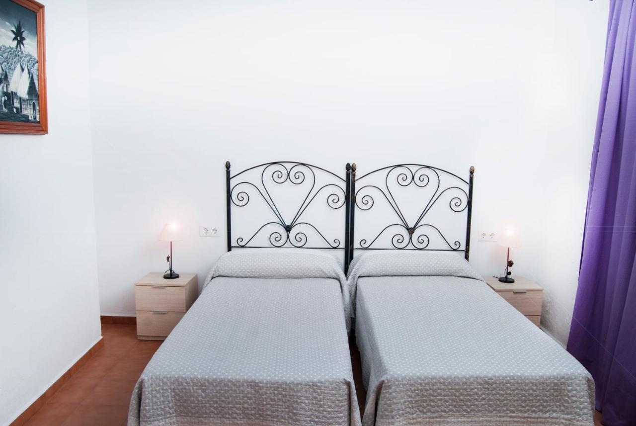 Hostal Batato Vejer de la Frontera Luaran gambar